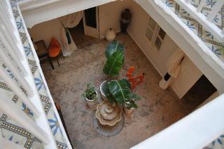 Lobby
 di RIAD ORANGE CANNELLE