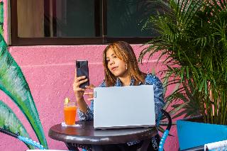 Room
 di Hotel Taybo Beach