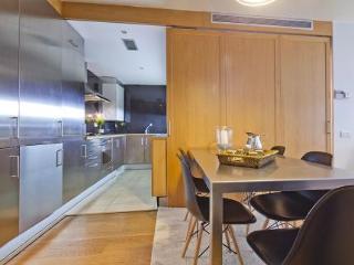 General view
 di Bonanova Attic Cdb