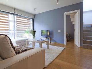 General view
 di Bonanova Attic Cdb