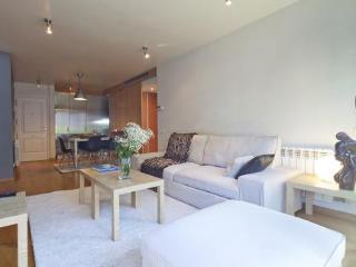 General view
 di Bonanova Attic Cdb