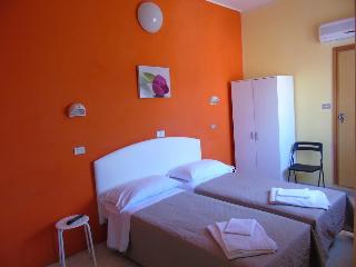 Morris, Rimini