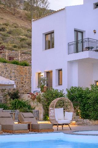 Creta Blue Boutique Hotel & Suites