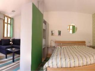 General view thumbnail 2