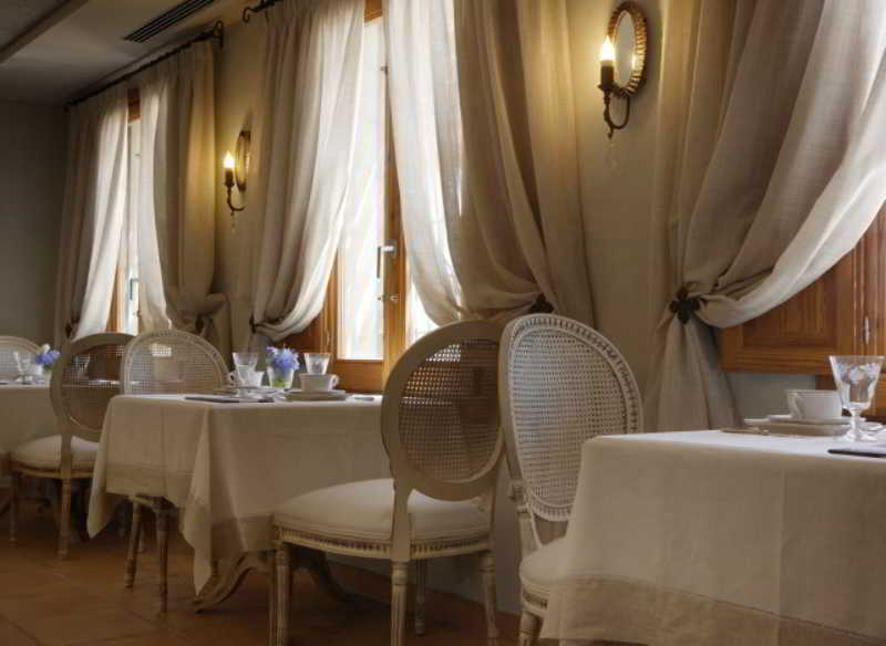 Restaurant
 di La Mozaira