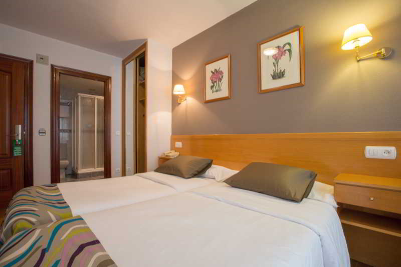 Room
 di Hotel Costa Verde