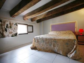 General view thumbnail 6