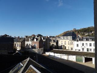 Detective Hotel, Dieppe