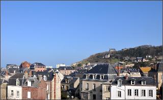 Detective Hotel, Dieppe