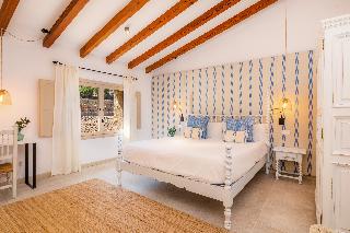 Room Room