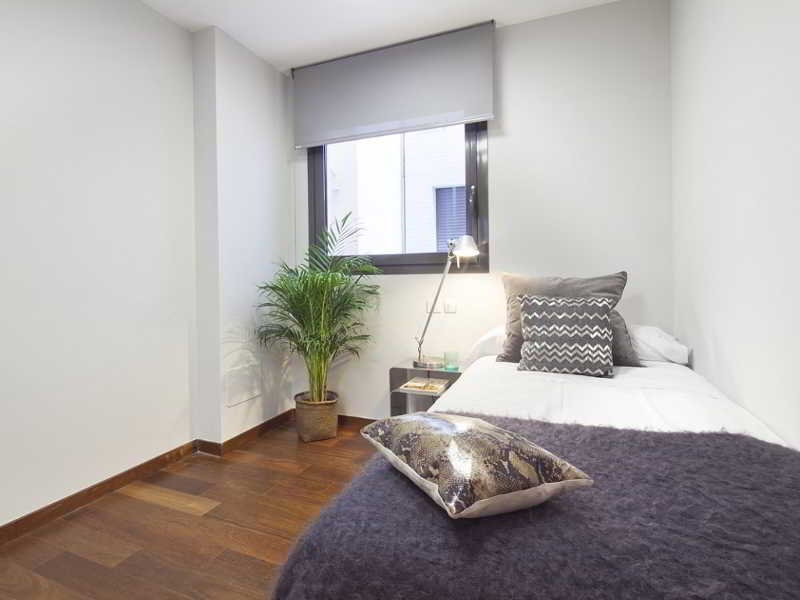 General view
 di Garden & Pool In Putxet