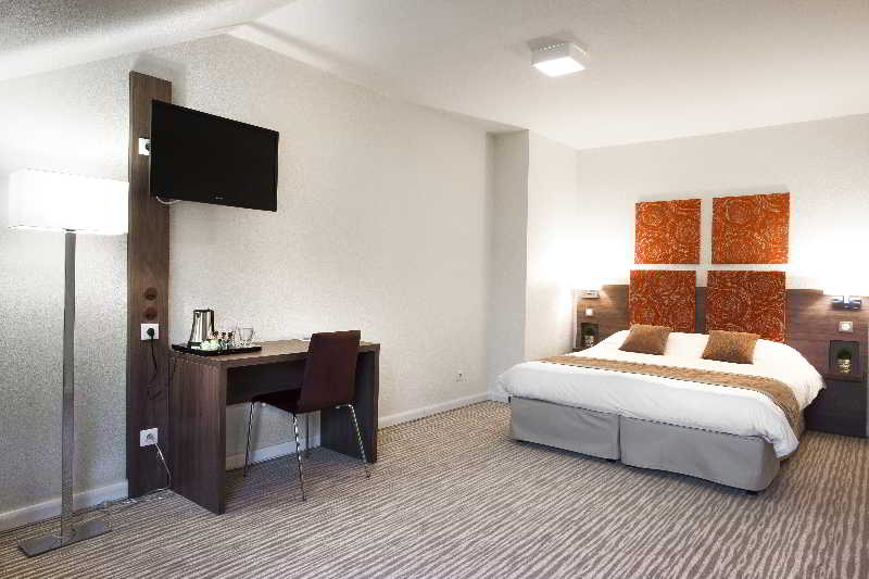 Room
 di Kyriad Chambéry Centre Curial