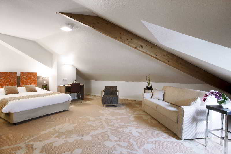 Room
 di Kyriad Chambéry Centre Curial