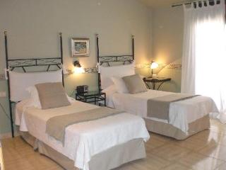 General view
 di Hostal De La Plaça