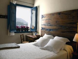 General view
 di Hostal De La Plaça