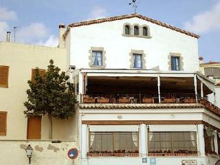 General view
 di Hostal De La Plaça