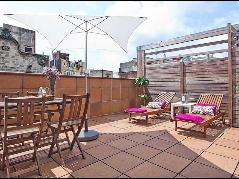 General view
 di Gracia Pool Flats