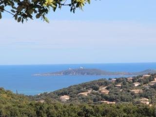 General view thumbnail 2