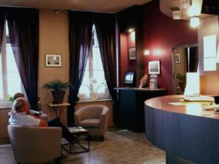 General view
 di Edmond Rostand