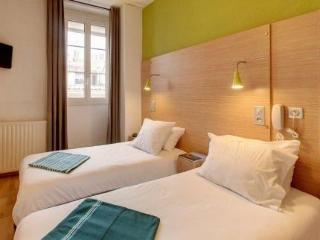 General view
 di Edmond Rostand