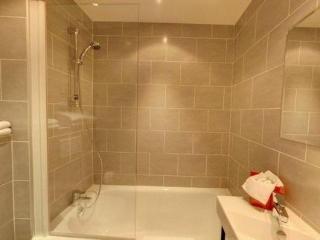 General view
 di Edmond Rostand