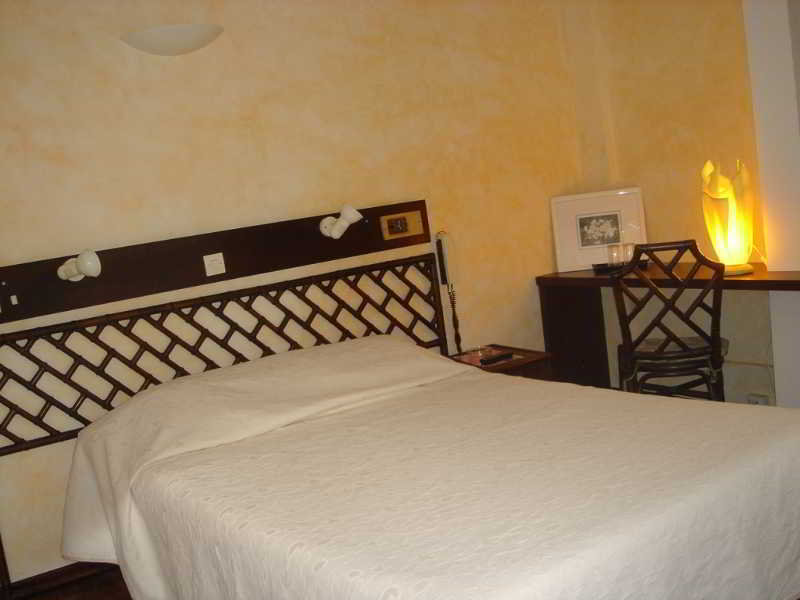 General view thumbnail 25