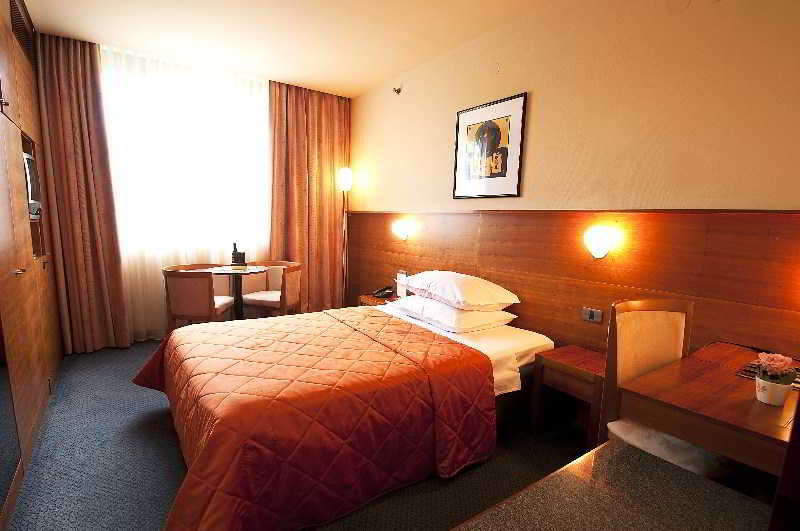 Room
 di Park Casino & Hotel