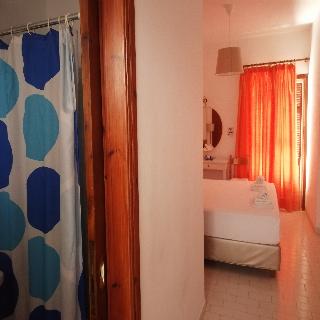 Aronis Apartments
