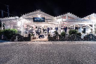 Yianna Hotel