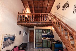 Yianna Hotel