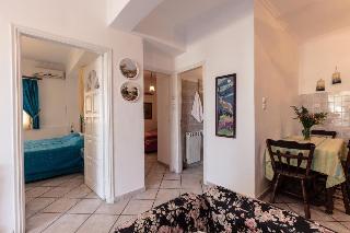 Yianna Hotel
