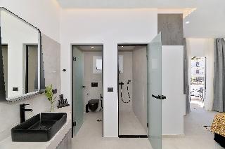 Yianna Hotel