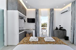 Yianna Hotel