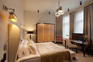 Room
 di Astoria Hotel