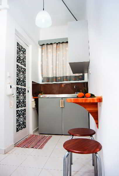 Room
 di Falirala Central