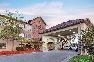 Comfort Suites Council Bluffs Area