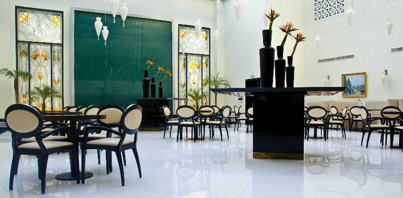 Restaurant
 di Paris Hotel