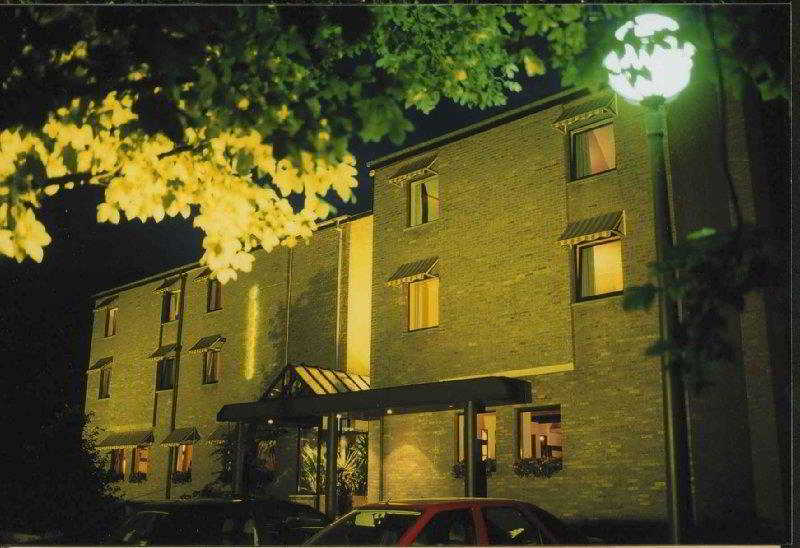 Best Western L'Amandier, Charleroi