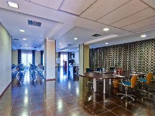 Hotel La Perla, Caserta