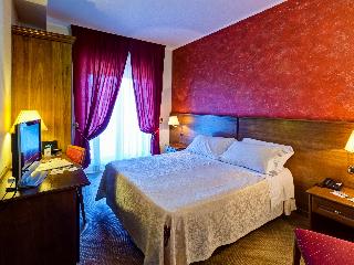 Hotel La Perla, Caserta