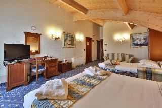 2 Single Beds, Standard Room