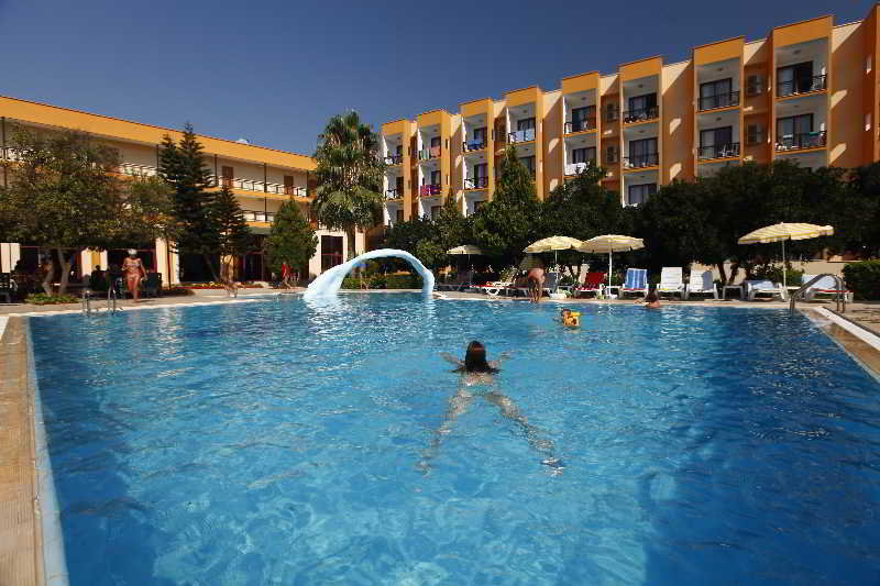 Pool
 di Club Hotel Mira