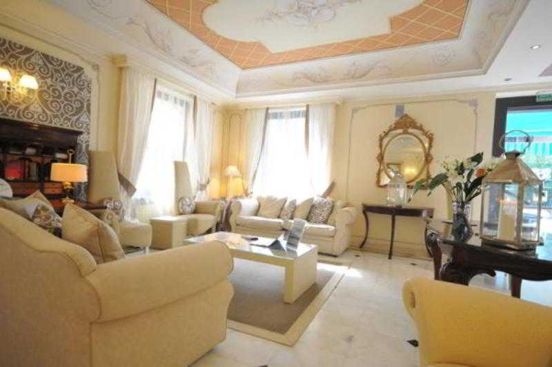 Hotel Jolanda, Genoa