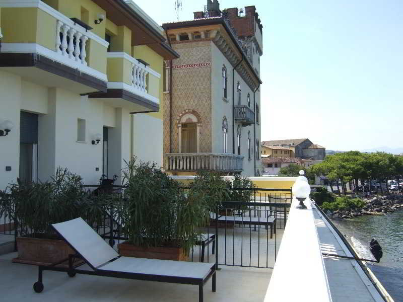 General view
 di Estee