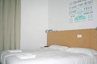 Room
 di Pillow Ramblas