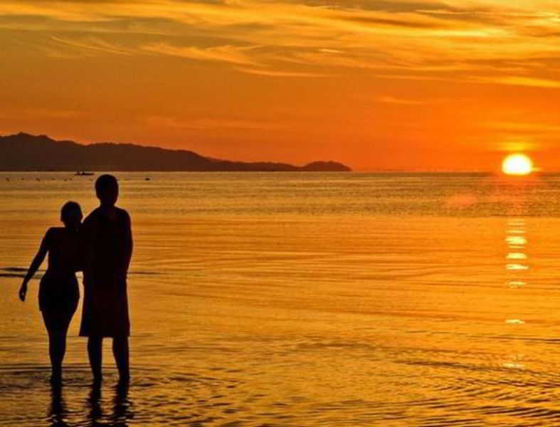 Beach
 di Yuken Mari Beach Haus