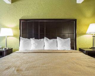 1 King Bed, Nonsmoking