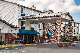 Quality Inn & Suites Delaware