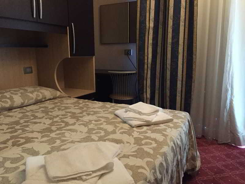 Miami Hotel, Rimini