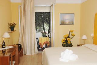 Hotel Dom, Rimini